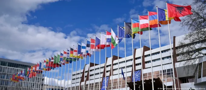 Komisioni Europian: Shqipëria duhet të ndalojë ligjin për investimet strategjike, shqetësime për projektin Pishë Poro–Nartë