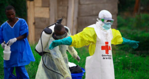 SHBA planifikon qendër karantine për Ebola në Kenia, epidemia vijon të përhapet në Afrikë