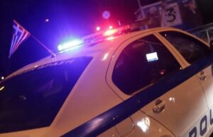Të shtëna me a*më në Athinë, arrestohen 3 shqiptarë pas ndjekjes nga policia greke