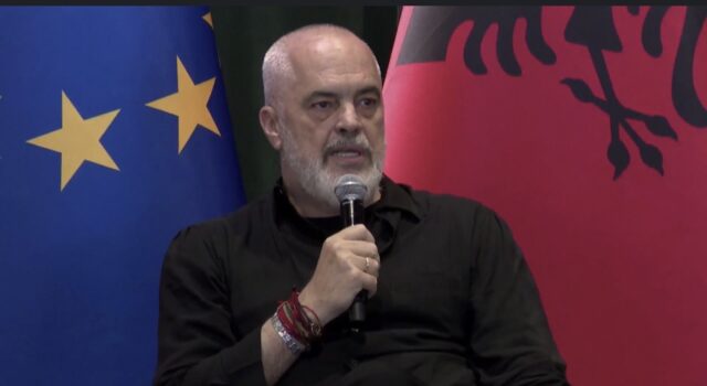 Reagon Rama pas publikimit të 5 kërkesave të protestuesve në tubimin e sotëm