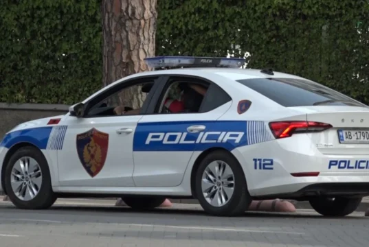 Arrestohet ish-drejtori i policisë së Vlorës Sokol Mulosmani, në pranga edhe 4 vëllezër