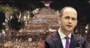 Ish Ministri i PS del hapur në mbështetje të protestës: “Shqipëria nuk meriton të trajtohet si plaçkë”