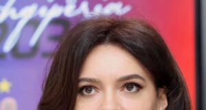 Elisa Spiropali mesazh kritik ndaj PS: Duhet reflektim dhe vetpastrim