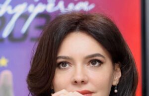 Elisa Spiropali mesazh kritik ndaj PS: Duhet reflektim dhe vetpastrim