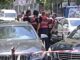 I kërkuari nga policia përplaset me 4 automjete dhe arratiset