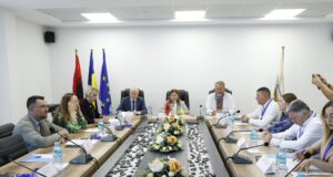 Roskoveci priti delegacionin ukrainas, në fokus shkëmbimi i përvojave në qeverisjen vendore dhe bujqësi