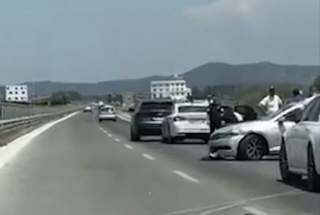 Aksident në autostradën Fier–Vlorë, përplasen dy automjete në Mifol – 3 të pl*gosur
