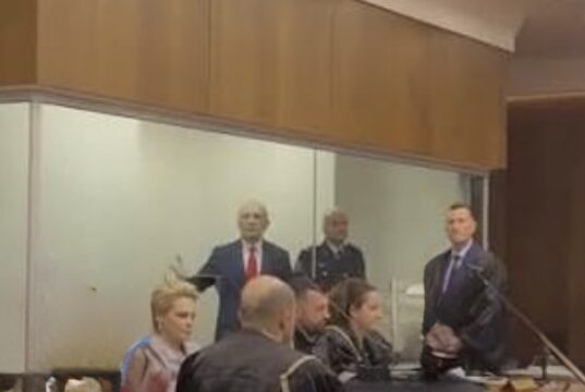 Përplasje Meta–Kryemadhi në GJKKO, gjykata ndërhyn pas debatit të ashpër