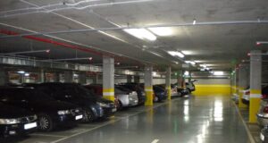 Autobusë elektrikë dhe skemë të re parkimesh për bashkitë