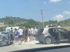 Aksident në rrugën drejt Orikumit, përplasen automjeti dhe motori