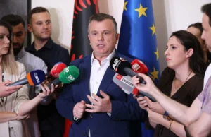 Balla: Deputetja Marjana Koceku të dorëzojë mandatin që e ka marrë nga PS