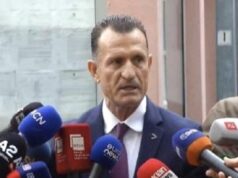 Kujtim Cakrani njofton se nuk do të jetë më avokati i Ilir Metës