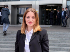 Ish-deputetja e PS në Parlamentin Europian: Shqipëria po përballet me korrupsion dhe arbitraritet