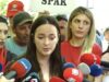 Protestuesit dorëzojnë në Prokurorinë e Posaçme ‘Albanian Files’ si ‘provë’ kundër kryeministrit