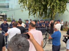PD bojkoton seancën në Kuvend: Nuk vijmë për sa kohë nuk diskutohen kërkesat e protestuesve