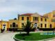 Ambasada e SHBA paralajmëron shqiptarët: Mos përdorni vizat turistike për të lindur në Amerikë