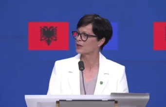 Komisionerja Kos: Shfuqizoni ligjet e Investimeve Strategjike dhe Zonat e Mbrojtura, protestat pjesë e proceseve demokratike