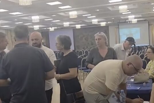 Protesta qytetare hyn në një fazë të re, nis regjistrimi për Kuvendin e Parë Kombëtar Qytetar