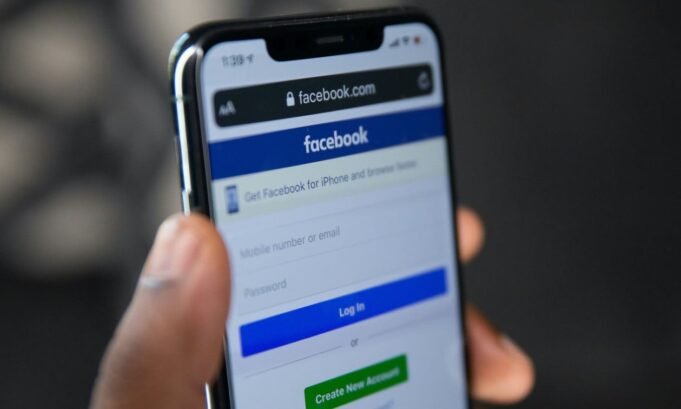 Probleme globale me Facebook dhe Instagram, mijëra përdorues raportojnë ndërprerje të shërbimit