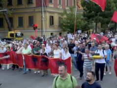 Protesta qytetare në Tiranë, dita e 52-të: Marshim drejt Kryeministrisë, kërkohet ndryshim politik