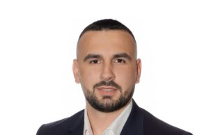 Gentian Koçi zgjidhet anëtar i Komisionit të Apelimit të Partisë Demokratike