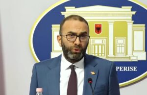 PD çon në Kushtetuese marrëveshjen e huasë 302 mln euro me SHBA për pajisje ushtarake, Bardhi: Janë shkelur 7 nene procedurale
