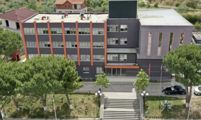 Patosi me zero detyrime të prapambetura, të dhënat financiare në fokusin e debatit për reformën territoriale