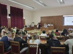 Këshilli Bashkiak i Fierit korrigjon administratën: Miraton disa vendime ,ul taksën e ndërtimit dhe miraton investime të reja
