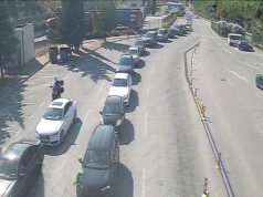 Kolona deri në 20 km në kufirin Kroaci–Mali i Zi, pritje deri në 10 orë; MEPJ reagon për vështirësitë e shqiptarëve