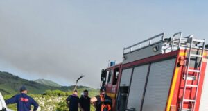 Vijon beteja me flakët në vend! 20 vatra zjarri në 24 orët e fundit 727 forca operacionale