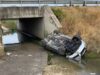 Aksident në aksin Fier-Lushnjë – ‘Audi’ del nga rruga dhe përfundon në nënkalim