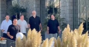 Mbi 4 orë debate për reformën territoriale,Rama përplaset me kryebashkiakun e Poliçanit
