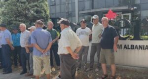 Berisha për protestën e banorëve të Marinëzes: “Bankers” duhet t’i dëmshpërblejë