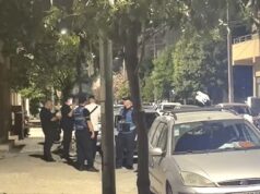 Dyshime për lëndë plas*se në një furgon të braktisur në Vlorë, policia sekuestron mjetin