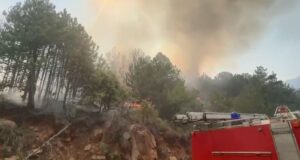 Flakët rrezikojnë banesat, evakuohen disa familje ne Puke