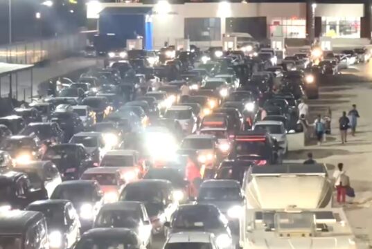 Fluks i lartë në Portin e Vlorës, rreth 8 mijë pasagjerë dhe 2,300 automjete drejt Italisë