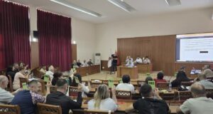 Këshilli Bashkiak i Fierit “pro” Reformës Territoriale 2.0, 27 vota pro dhe 4 kundër