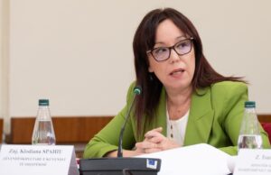 Klodiana Spahiu emërohet ministre e Shëndetësisë