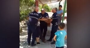 Hita pezullon 3 efektivët e Policisë së Kuçovës pas pamjeve të publikuara