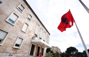 Qeveria miraton projektligjin për rezervat strategjike të naftës
