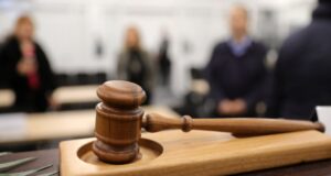 Prokuroria kërkon arrest në burg për shtetasin me 3 identitete shqiptaro-izraelite