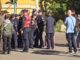 Protesta pranë Kuvendit, shoqërohen dy persona