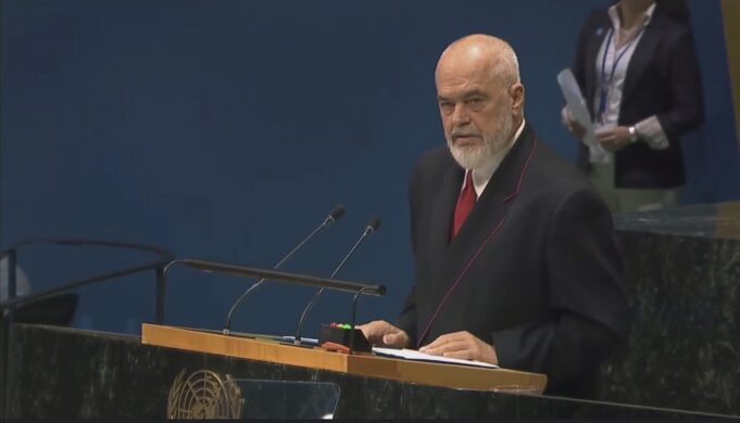 Rama paralajmëron nga OKB rrezikun e Inteligjencës Artificiale