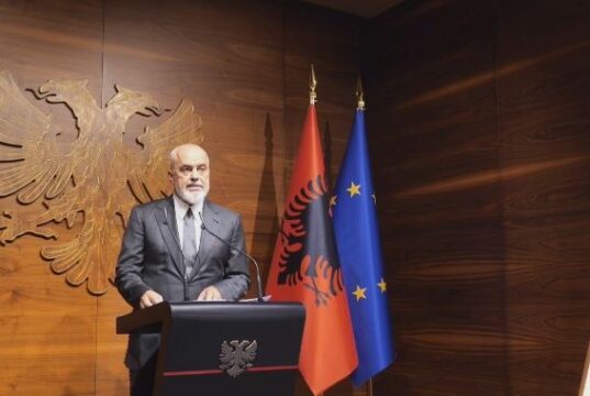 Rama nuk merr përgjegjësi pas skandalit në SHISH/Arrestimi ishte masë ekstreme, hetimi të shkojë deri në fund