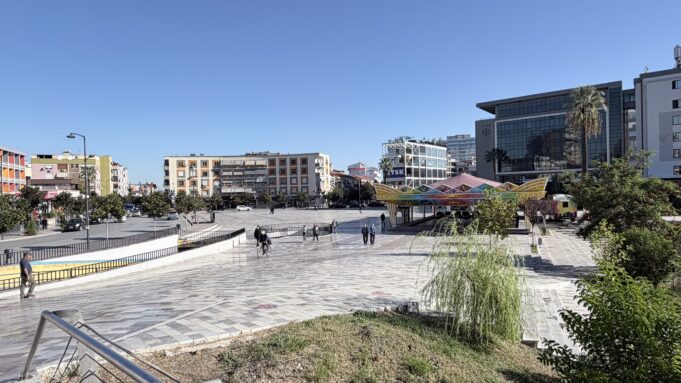 Shqipëria po plaket me ritme të shpejta, Fieri ndër qarqet më të moshuara në vend