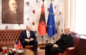 Ambasadori amerikan Eric Wendt zhvillon takimin e parë me Edi Ramën