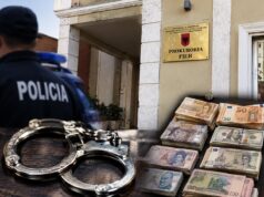 14 masa sigurie për këmbim valutor pa licencë në Fier, sekuestrohen mbi 4.4 mln lekë dhe mijëra euro