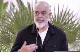 Rama prezanton “Flamingo Mirror”: “Do të publikojmë dosjet qeveritare me ndjeshmëri të veçantë”