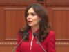 Spiropali:“Jashtë protestojnë, këtu bëhet teatër”