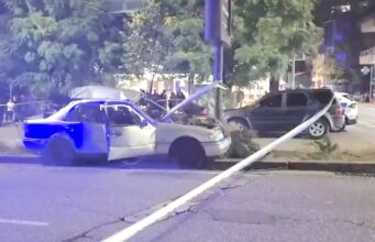 Atentati në Gjirokastër, humbet jetën 45-vjeçari pas shpërthimit të Benz-it